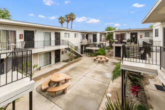 4424 Mississippi St in San Diego, CA - Building Photo - Primary Photo