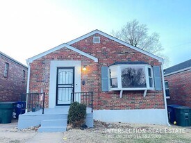 5713 Goodfellow Blvd in St. Louis, MO - Building Photo
