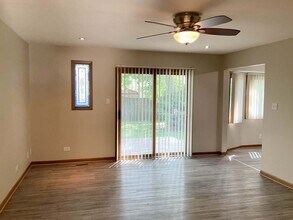 15515 Long Ave in Oak Forest, IL - Building Photo - Building Photo