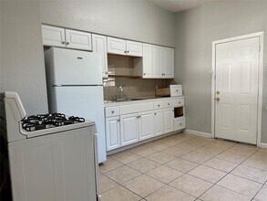 3359 Frick Rd in Houston, TX - Building Photo - Building Photo