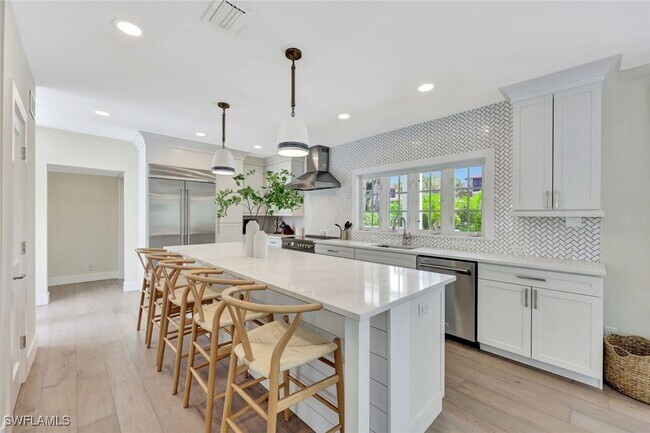 1500 Pelican Ave in Naples, FL - Foto de edificio - Building Photo