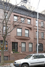 338 W 84th St in New York, NY - Building Photo - Primary Photo