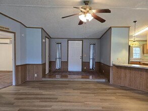 12454 Cumberland Rd in Brooksville, FL - Building Photo - Building Photo