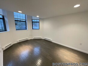 100 Queensberry St in Boston, MA - Building Photo - Building Photo