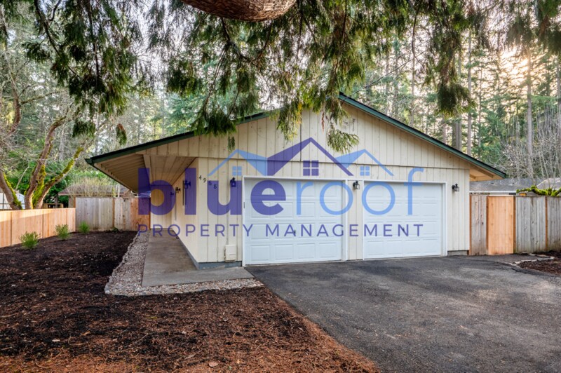 4968 Oakridge Rd in Lake Oswego, OR - Building Photo
