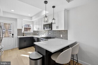 2015 Gales St NE in Washington, DC - Building Photo - Building Photo