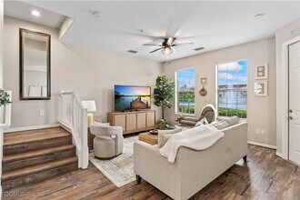 11908 Izarra Way in Ft. Myers, FL - Building Photo - Building Photo