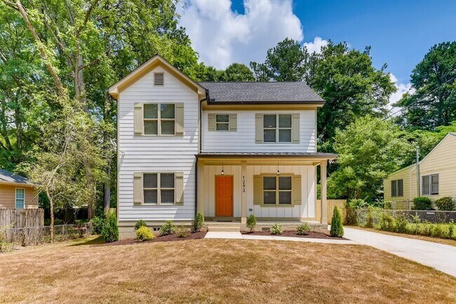 property at 1293 Almont Dr SW