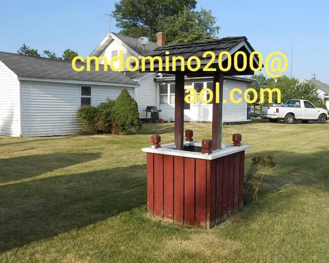 3417 S Center St in Terre Haute, IN - Building Photo - Building Photo