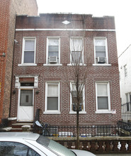 1527 W 11th St in Brooklyn, NY - Foto de edificio - Building Photo