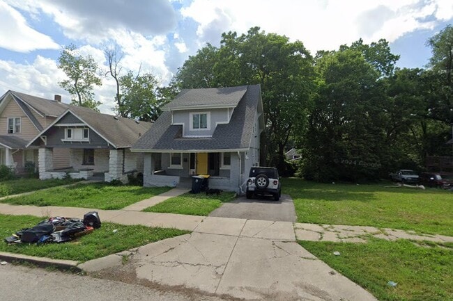 property at 3836 S Benton Ave