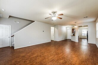 3351 Allington Ct in Houston, TX - Building Photo - Building Photo