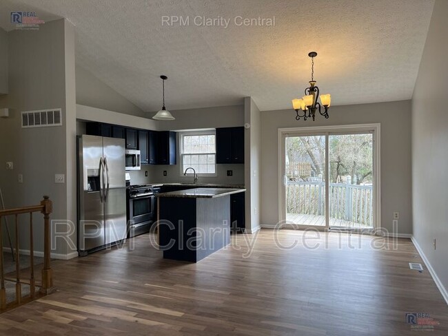 3711 Seattle Slew Dr in Columbus, OH - Building Photo - Building Photo