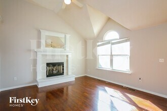 1158 Blue Bird Ln in Liberty, MO - Building Photo - Building Photo