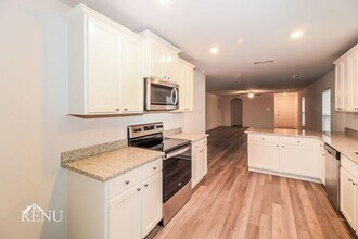 18509 Allen Welch Dr in Elgin, TX - Building Photo - Building Photo