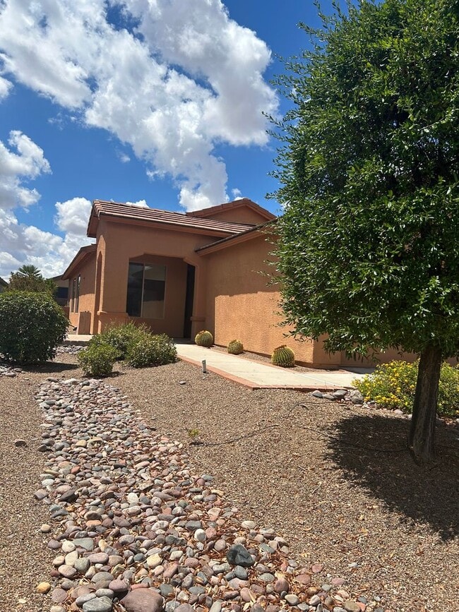 property at 481 W Chardin Dr
