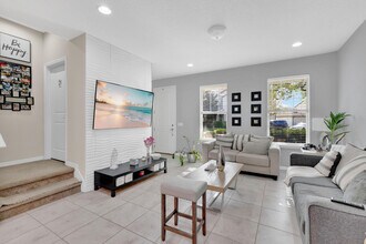 5120 Caspian St in St. Cloud, FL - Building Photo - Building Photo