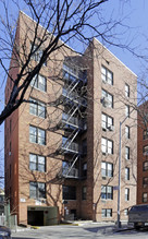 41-25 Case Street in Flushing, NY - Foto de edificio - Building Photo