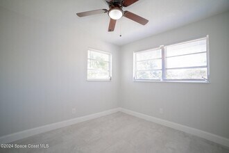 230 W Towne Pl in Titusville, FL - Building Photo - Building Photo