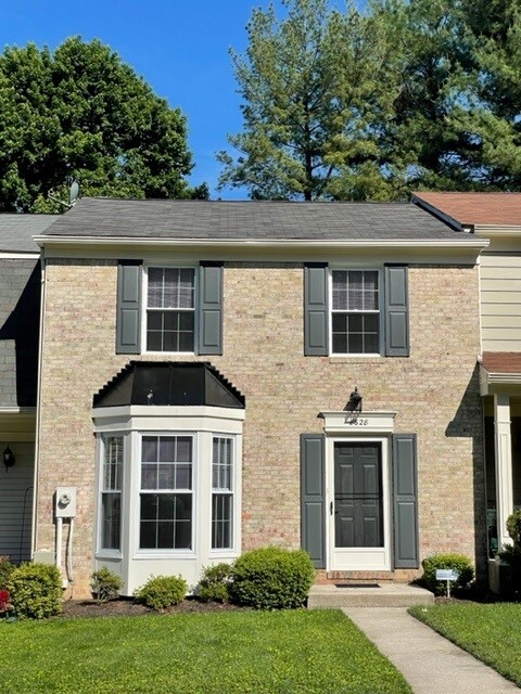 8628 Chelsea Bridge Way in Timonium, MD - Building Photo