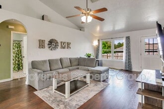 3661 London Rd in Navarre, FL - Building Photo - Building Photo