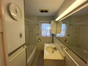 809 Nutwood St in Bowling Green, KY - Building Photo - Building Photo