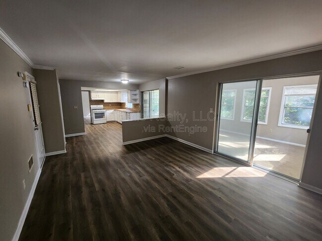1366 Heritage Glen Dr in Marietta, GA - Building Photo - Building Photo