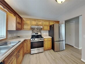 8301 Thomas Ave N in Minneapolis, MN - Building Photo - Building Photo