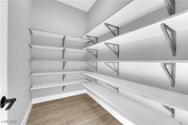 10648 Stone Ledge Ave