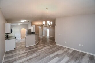 4139 Woodley Creek Rd in Jacksonville, FL - Building Photo - Building Photo