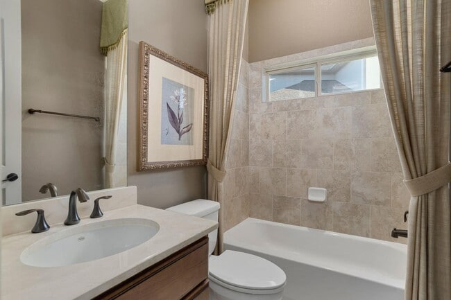 2607 Hollingsworth Pine Ln