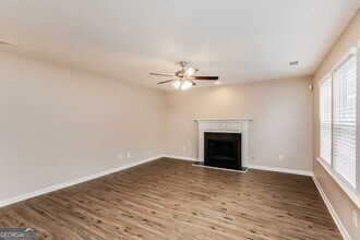 353 Franklin St in Braselton, GA - Building Photo - Building Photo