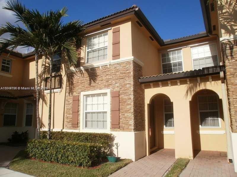 1650 NE 33rd Ave in Homestead, FL - Building Photo