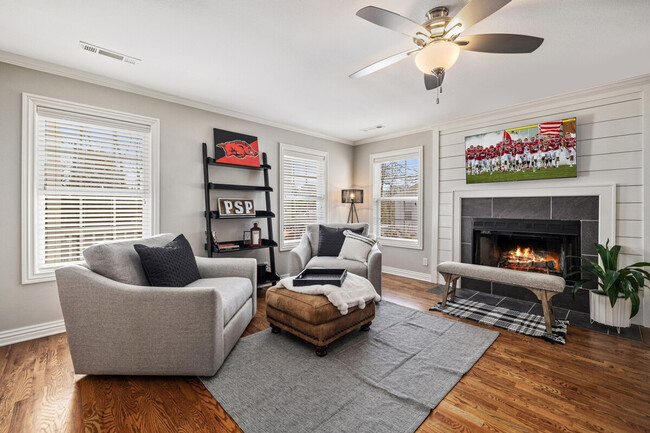 property at 473 N Oliver Ave