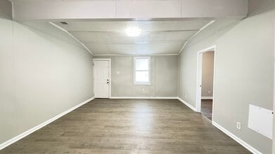 500 Willow Ave in Sulphur, LA - Building Photo - Building Photo