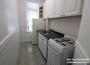 409 Huntington Ave in Boston, MA - Building Photo - Building Photo
