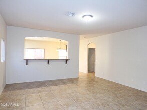 4246 Kings Canyon Way in Sierra Vista, AZ - Building Photo - Building Photo