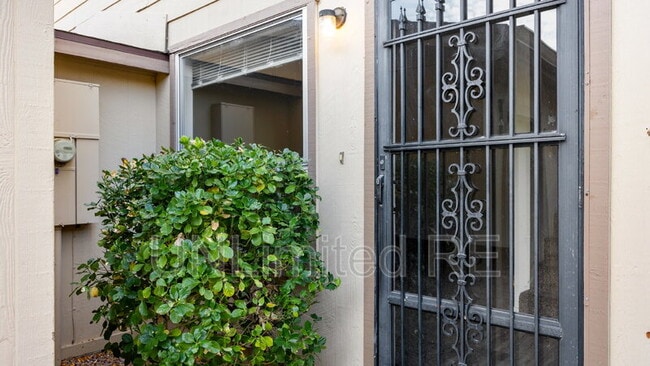 1637 Canada Crescent in Prescott, AZ - Building Photo - Building Photo