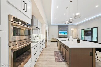 14 Willoughby Dr in Naples, FL - Building Photo - Building Photo