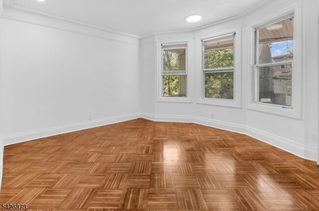 property at 44 Farley Ave