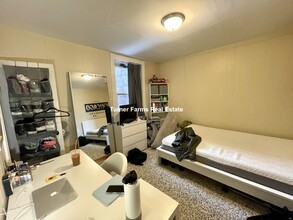 69 S Huntington Ave, Unit 3 in Boston, MA - Building Photo - Building Photo