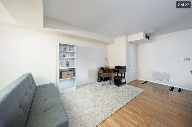 192 W 25th St in Bayonne, NJ - Building Photo - Building Photo