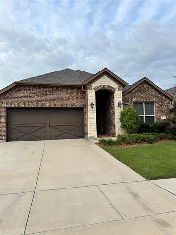 property at 1241 Lynn Dr