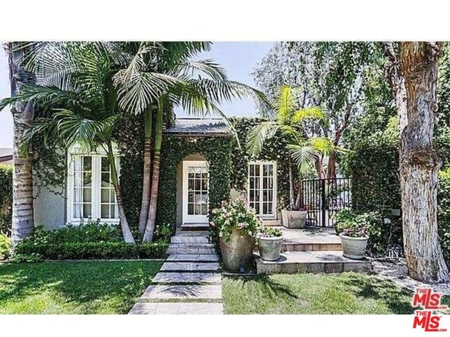 859 N Spaulding Ave in Los Angeles, CA - Building Photo - Building Photo