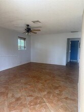 530 N 66th Ave in Hollywood, FL - Building Photo - Building Photo