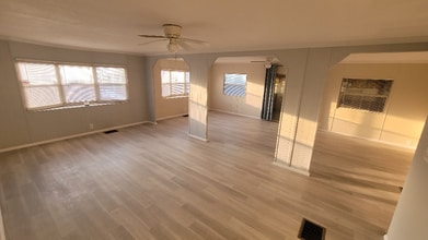 58 Jefferson Dr in Palmetto, FL - Building Photo - Building Photo