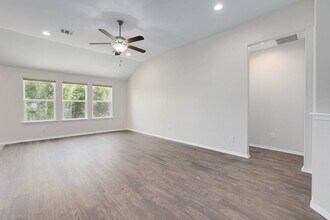21604 Pope Dr in Leander, TX - Building Photo - Building Photo