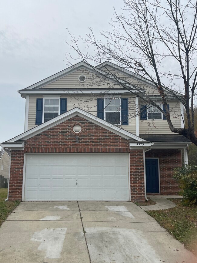 4323 Leopold Pl in Charlotte, NC - Building Photo - Building Photo