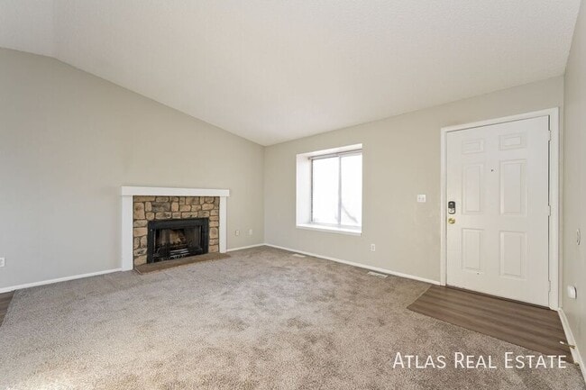 19115 E Milan Cir in Aurora, CO - Building Photo - Building Photo