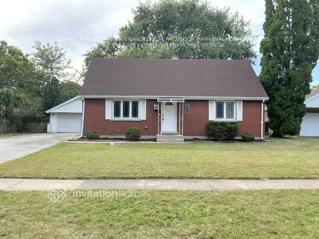property at 8440 S Lockwood Ave